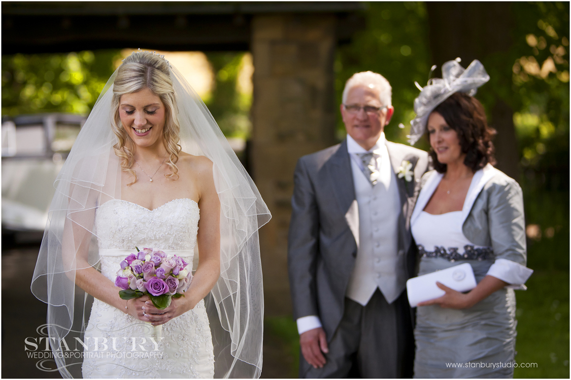 wedding-photography-samlesbury-hall-012