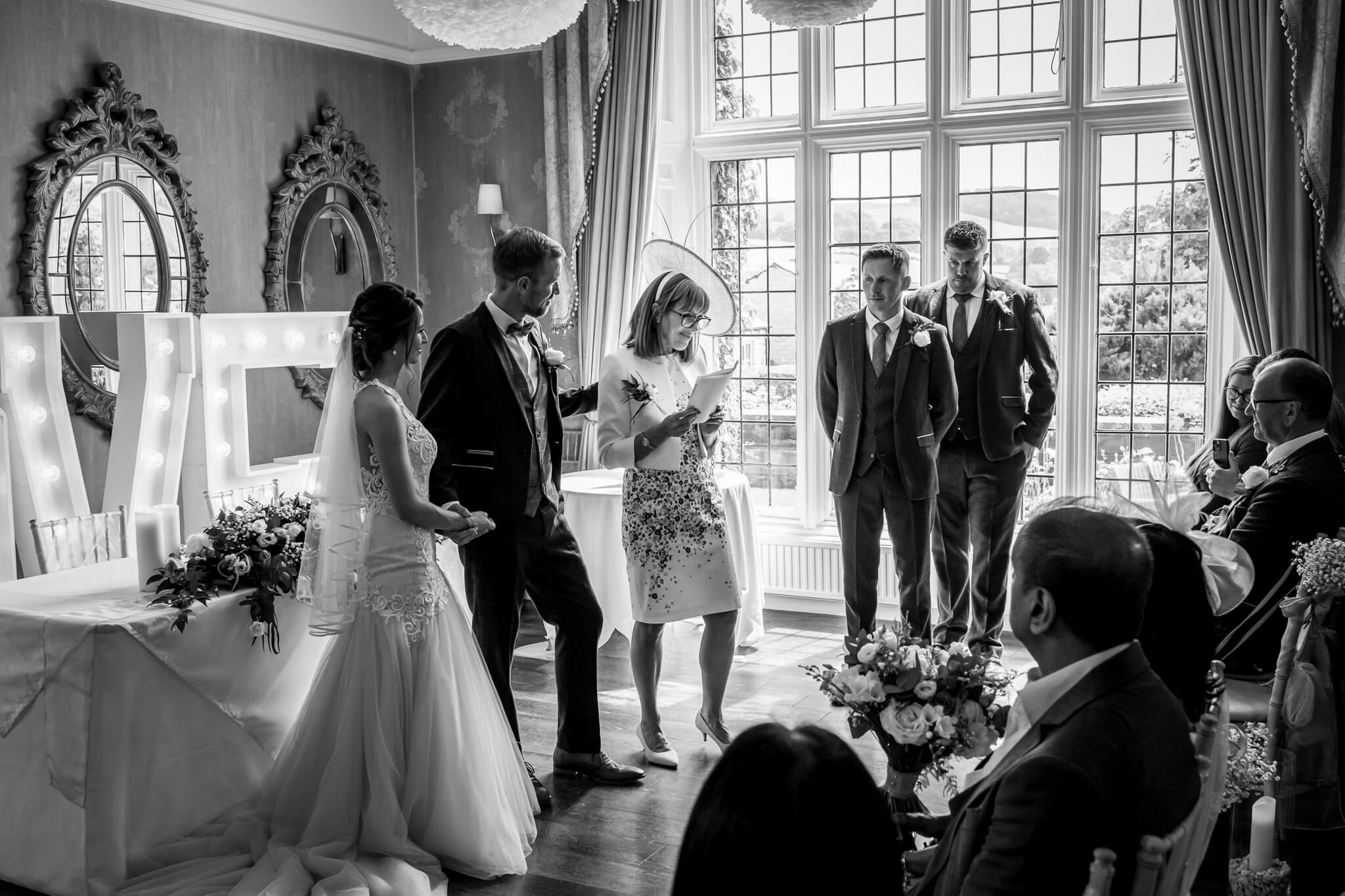 wedding-ceremony-ideas-falcon-manor